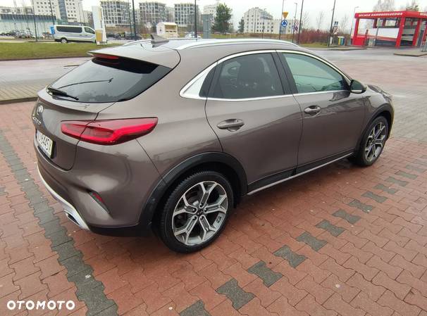 Kia XCeed 1.5 T-GDI L Business Line DCT - 6