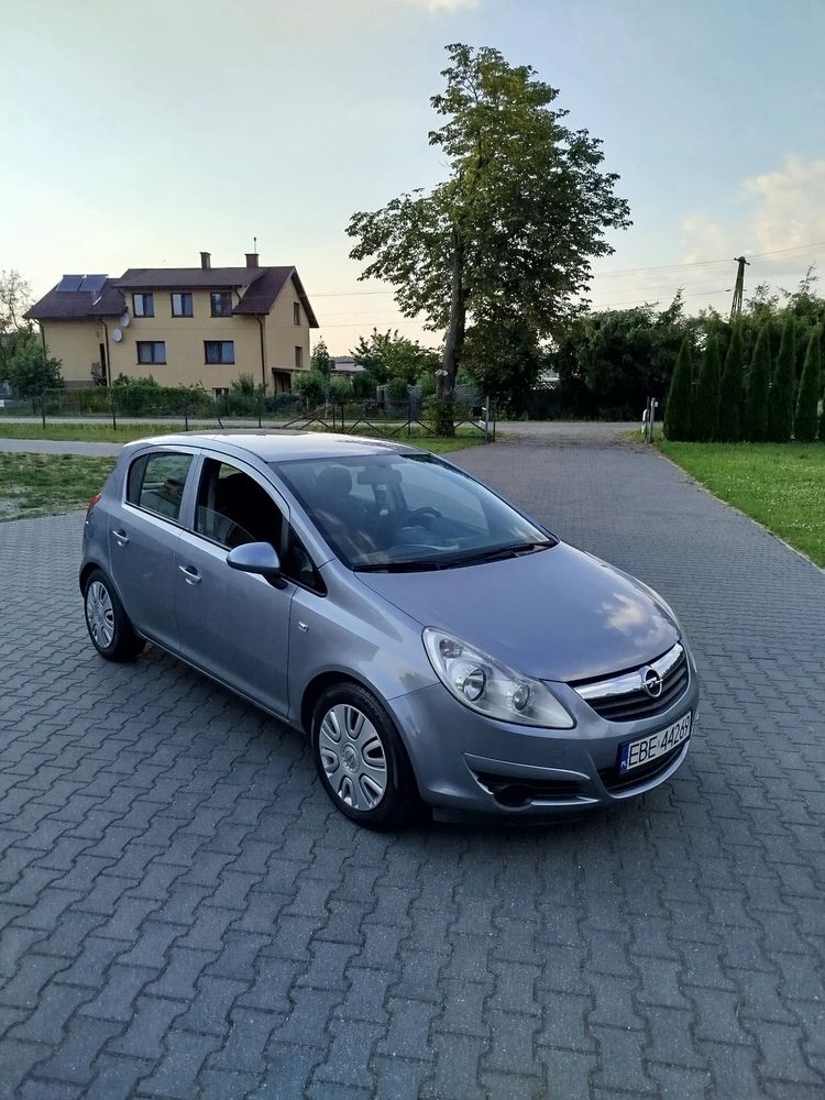 Opel Corsa D (2006-2014) 1.4 16V 111 2008