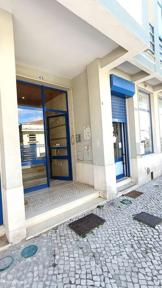 T3 com Arrecadação e Terraço, Pronto a habitar-28