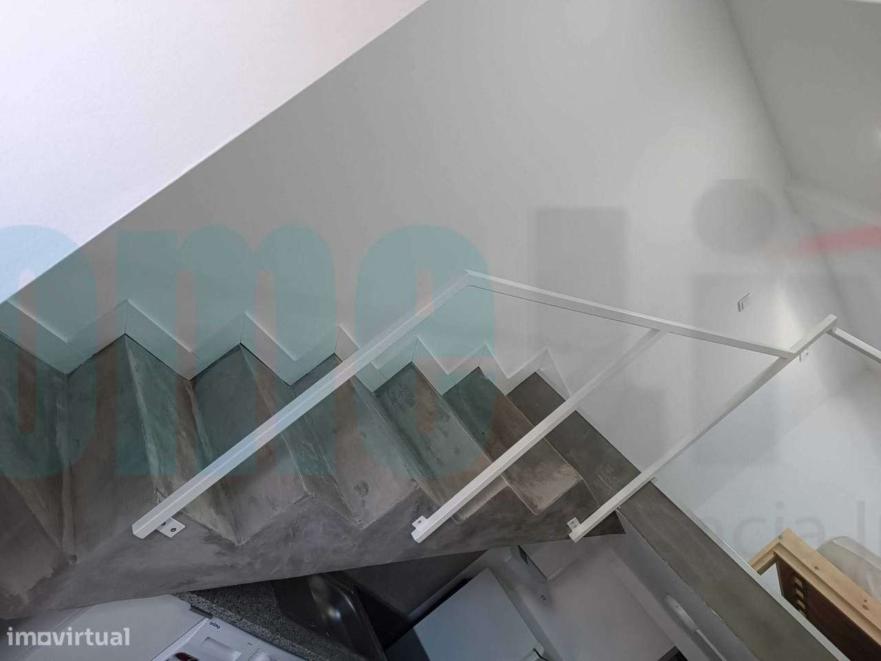 Prédio Rés do Chão | 2 Moradias Independentes | Pinheiro de Loures-10