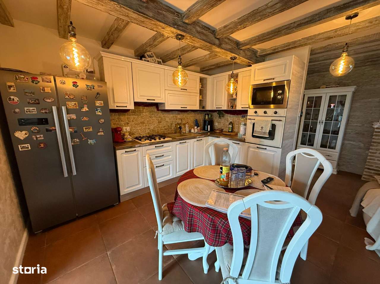 Casă nouă de vânzare, 3 camere, curte mare-4