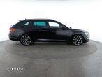 Skoda Superb 2.0 TSI Sportline DSG - 9