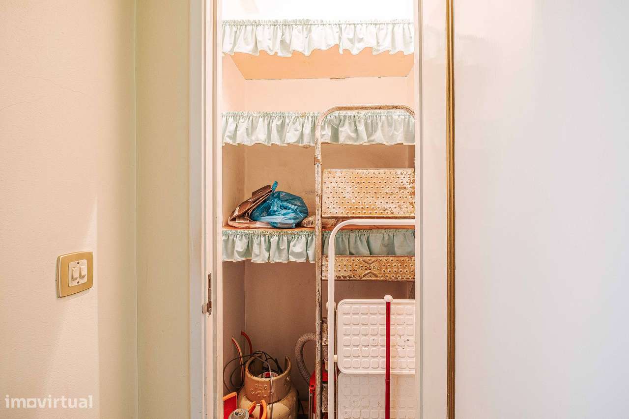 T2 a escassos passos da estação de comboio de Barcarena-16