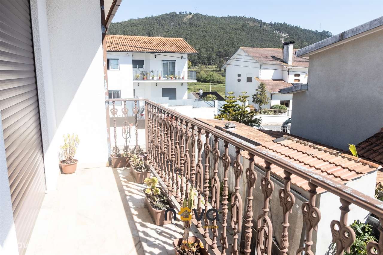 Moradia T4 em Mujães, Viana do Castelo-22