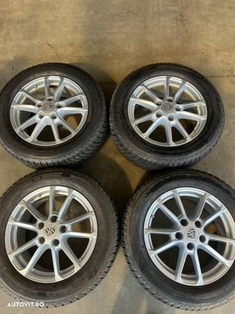 vând jante originale pe 18” Porsche Cayenne cu anvelope de iarnă - 2