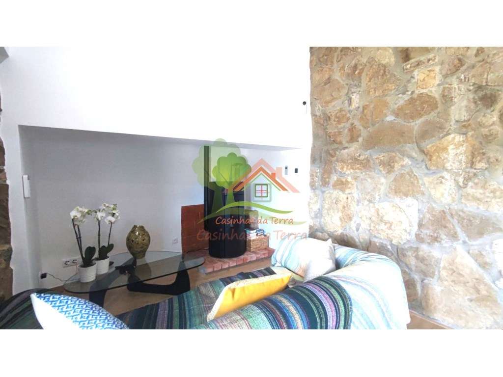 Terreno rústico com vista de mar e casa-20