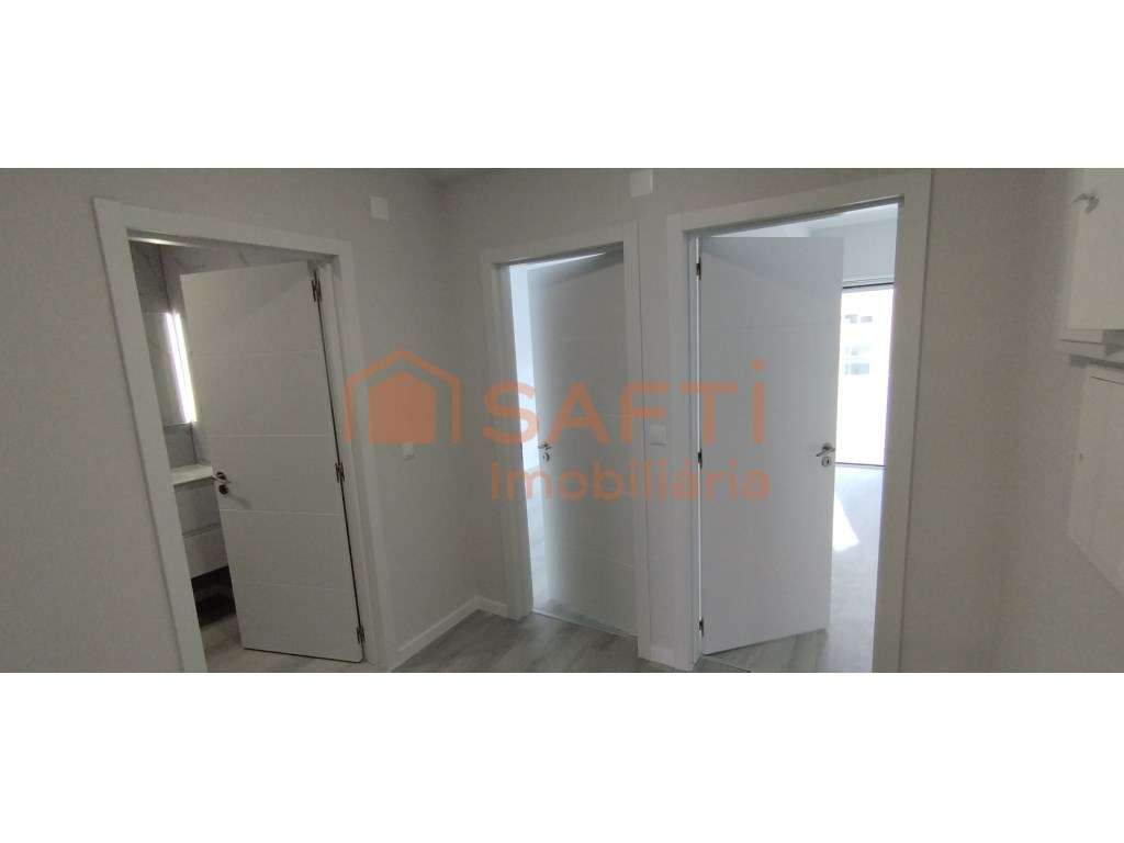 Apartamento T2 em Oeiras - Grande imagem: 4/14