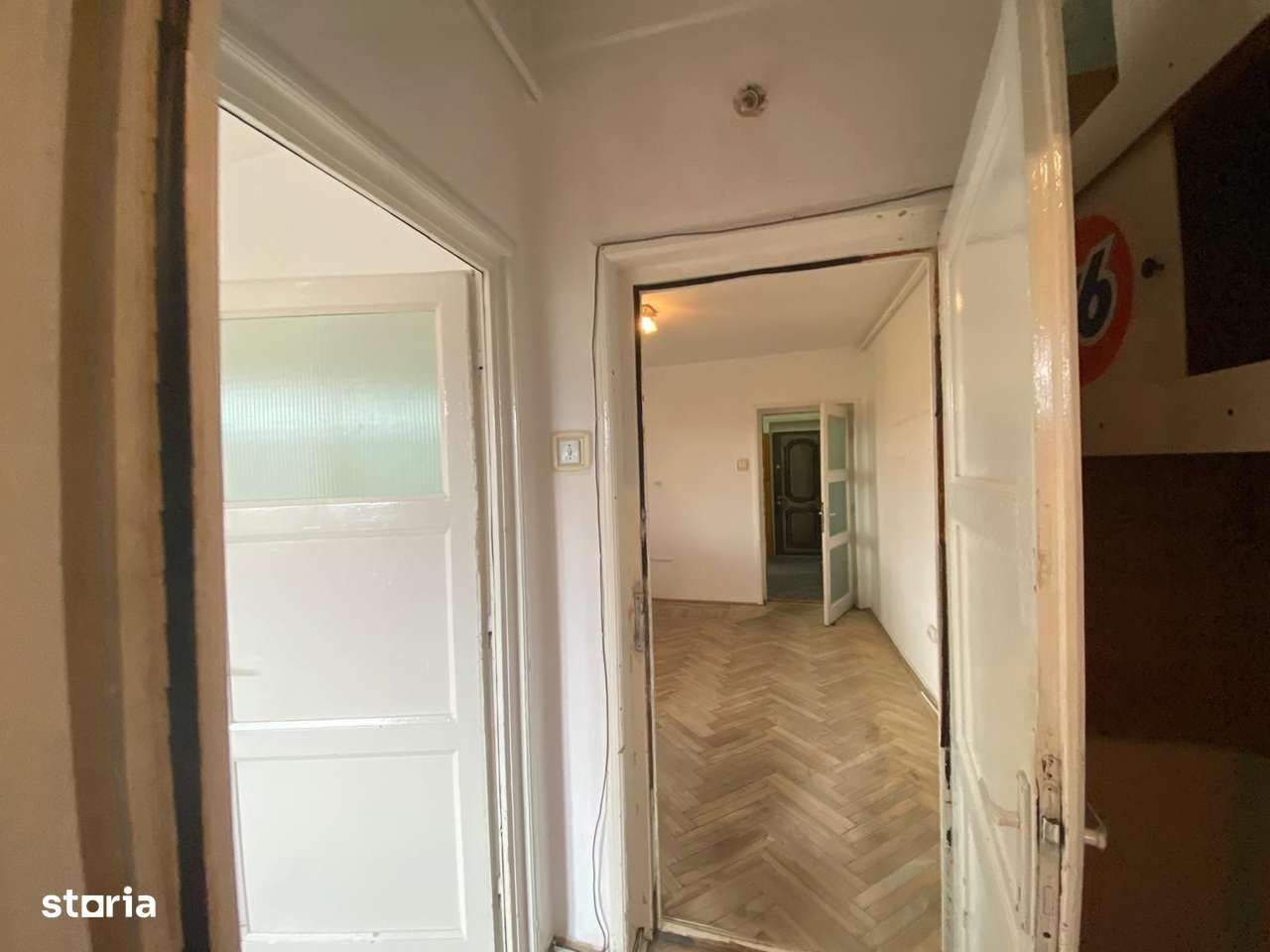 Apartament cu trei camere zona piata Astra-3