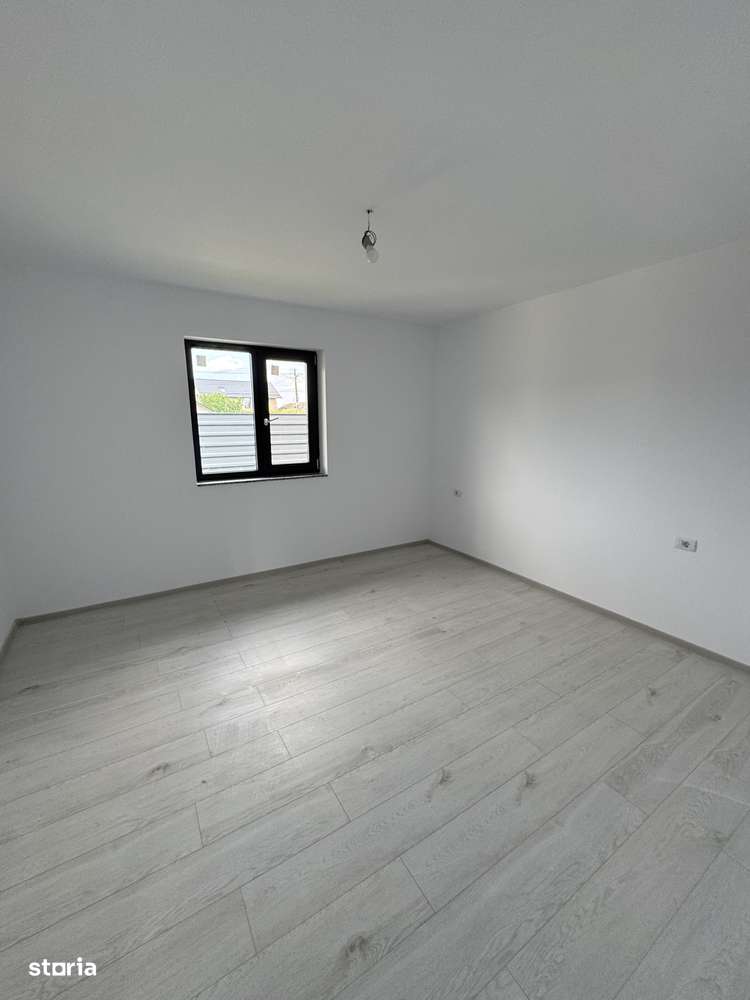 Vand Casa noua in Cordun-8