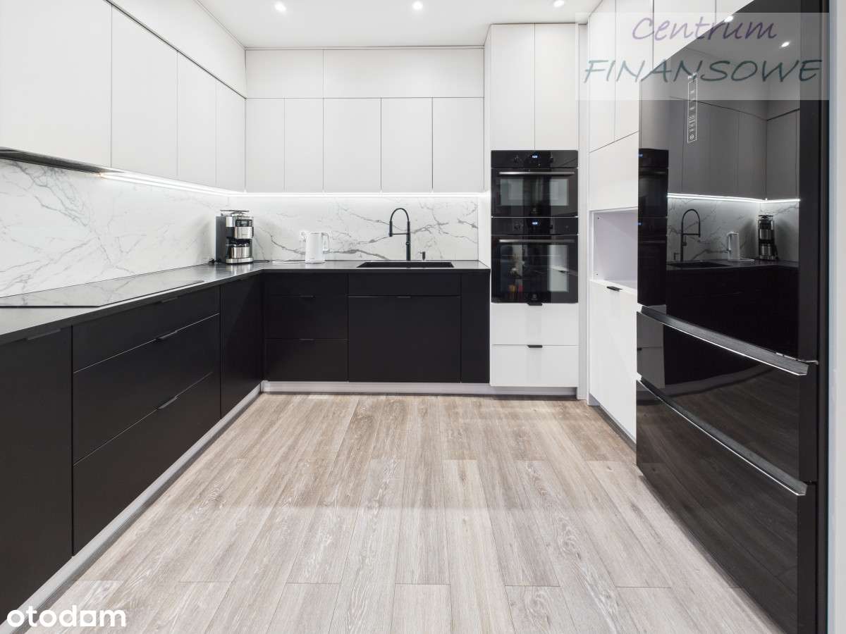 wysoki standard, ogródek, 2 miejsca(w hali+zew)-0