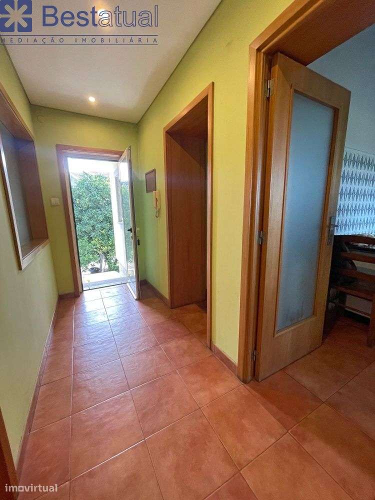 Moradia T4 Isolada - 5 min. Centro Sto. Tirso-50