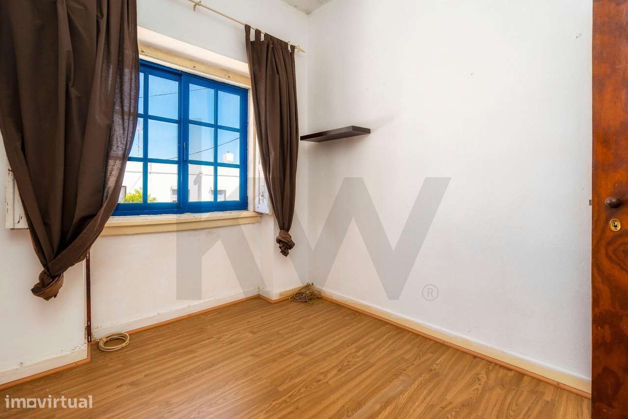 Moradia para recuperar - Grande imagem: 4/48