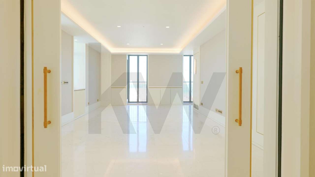 Duplex T4 - Pisos 4/5 -  Novo - 290 m2  - Vista Rio - Rua Miguel Lupi, - Grande imagem: 4/22