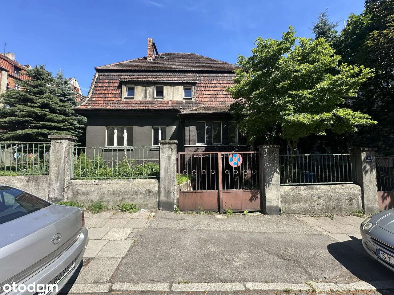 Wolnostojący dom w Centrum | 220 m² I 5 pokoi I Działka 714 m²
