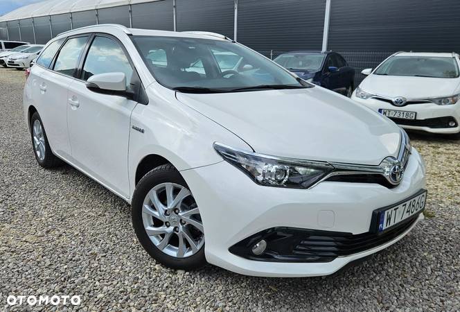 Toyota Auris 1.8 VVT-i Hybrid Automatik Touring Sports Comfort - 3