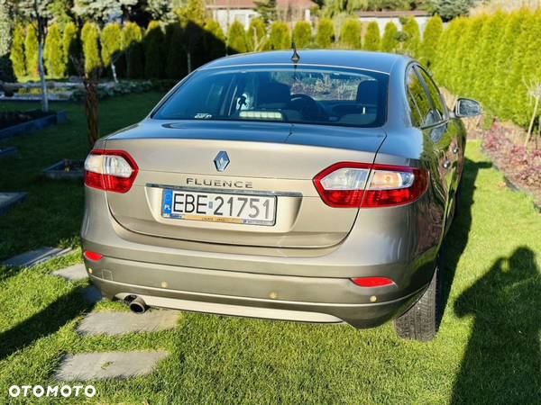 Renault Fluence 1.6 16V Start - 3