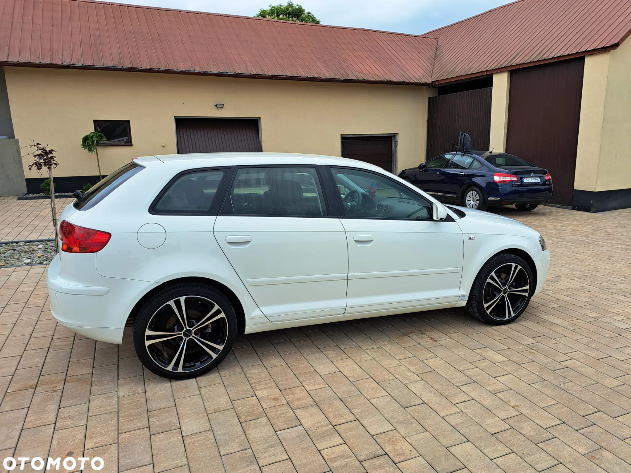 Audi A3 1.6 FSI Attraction - 9