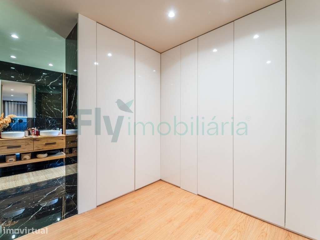 Moradia em Banda de Excelência com Espaço Exterior Privativo em Pol...-58