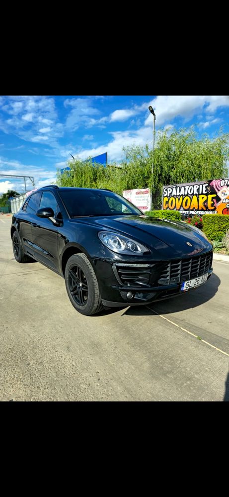 Porsche Macan Standard 2018