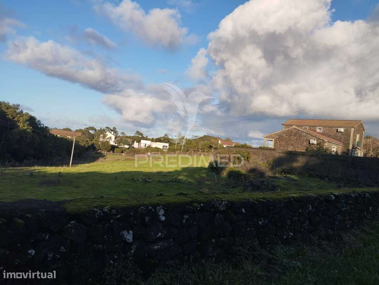 Terreno para construção - Grande imagem: 2/17