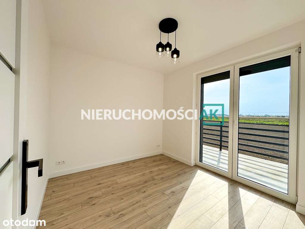 Gotowy do zamieszkania w pełni wyposażony bliźniak-11