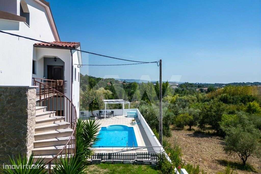 Moradia isolada Tipologia T3 com piscina em Fonte da Relva (Soure) - Grande imagem: 5/60