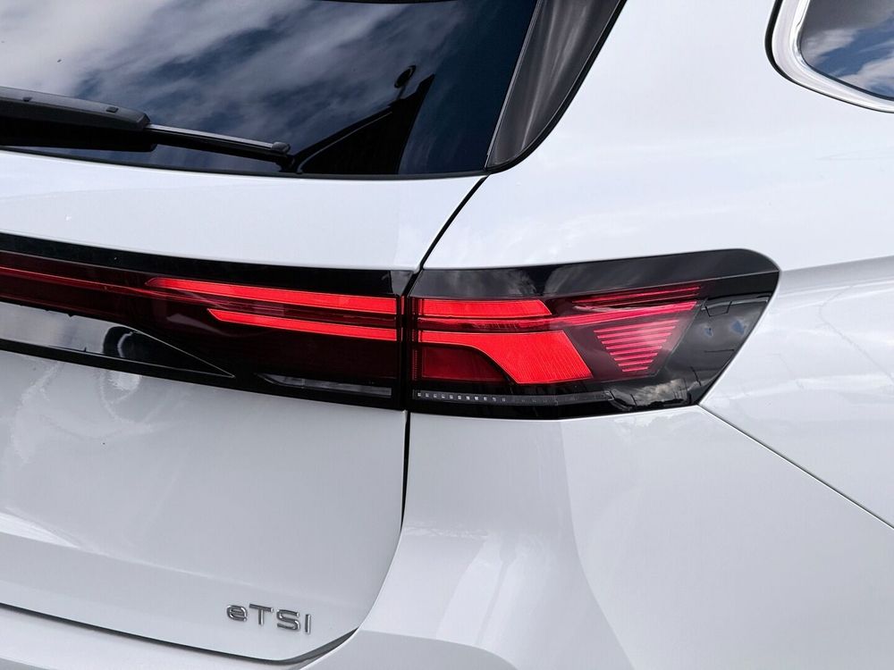 Volkswagen Passat-Variant 1.5 TSI Act MHEV Business DSG 2025 — zdjęcie 5