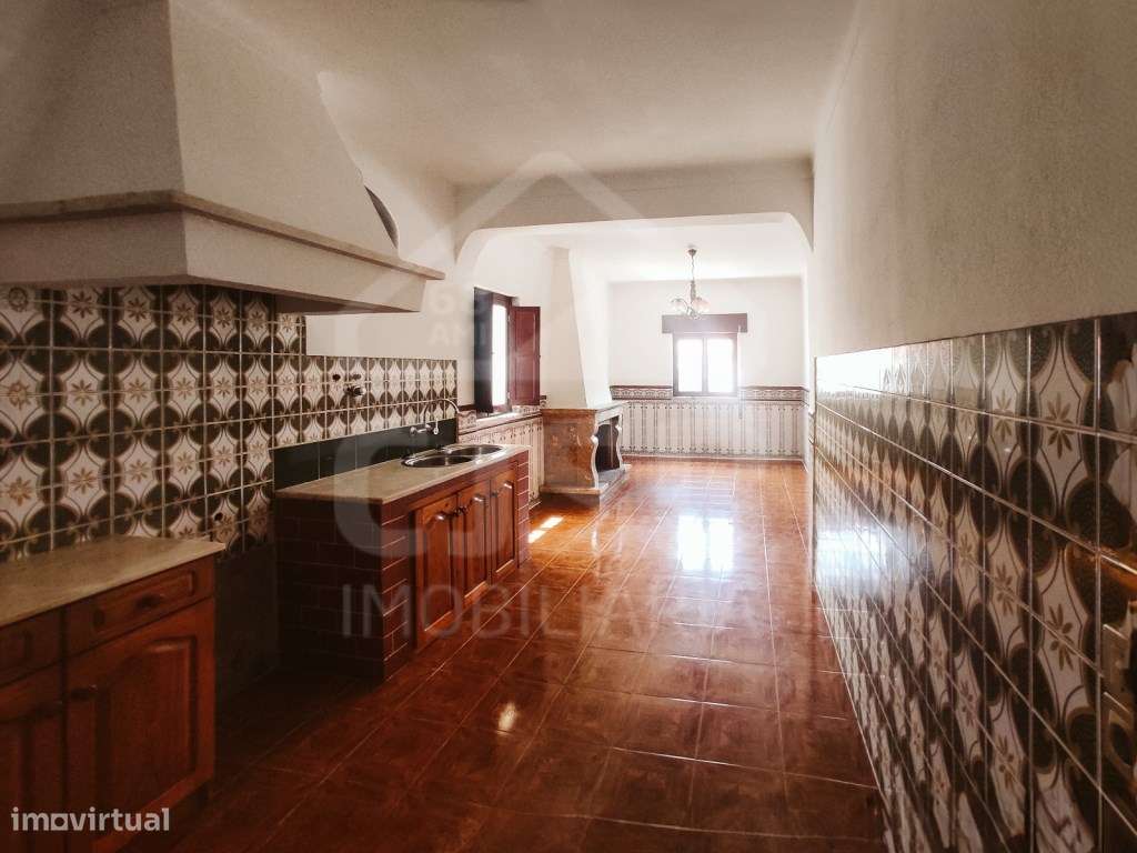 Moradia à Venda em Coruche - Valor Negociável - Grande imagem: 5/37