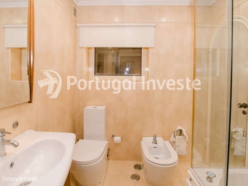 Excepcional apartamento de 4 assoalhadas na Cova da Piedade - Almada-20