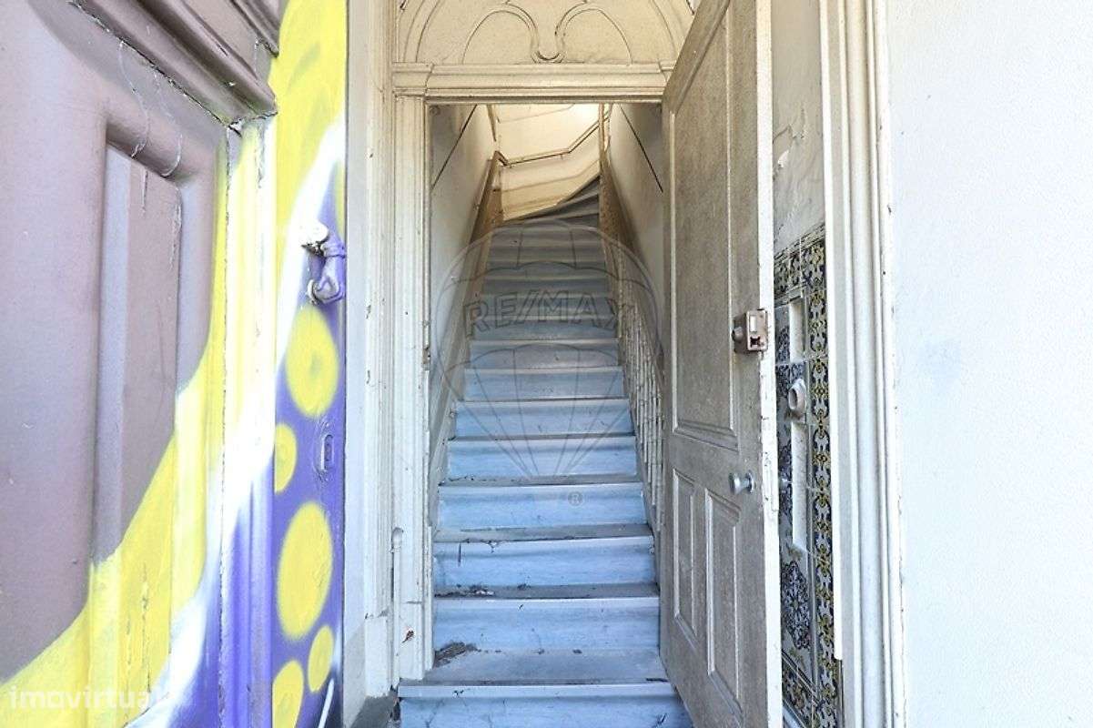 Moradia T6 para venda - Grande imagem: 5/17