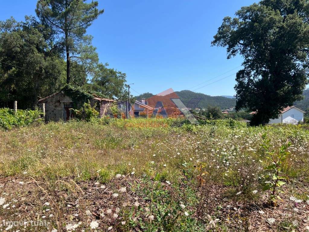 Vistas Magníficas para a Serra | 30 m de Frente-7