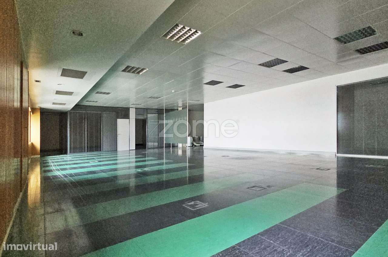 Escritório 294m² no Edifício Tejo, Alfragide - Grande imagem: 2/36