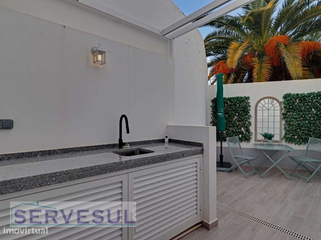 Charmosa moradia geminada com 1 quarto e terraço, totalmente renova... - Grande imagem: 5/21