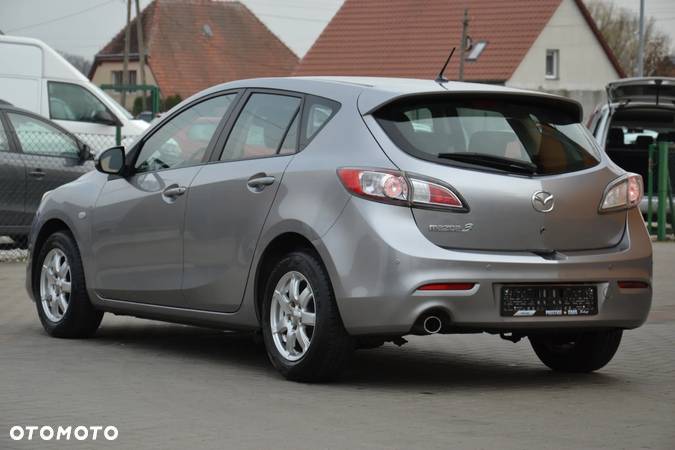 Mazda 3 1.6 Exclusive - 20