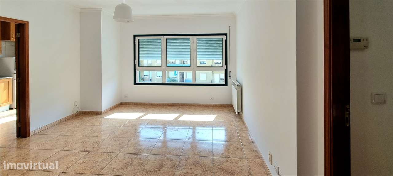 Apartamento T2 - Eiras e São Paulo de Frades - Coimbra/Venda-7