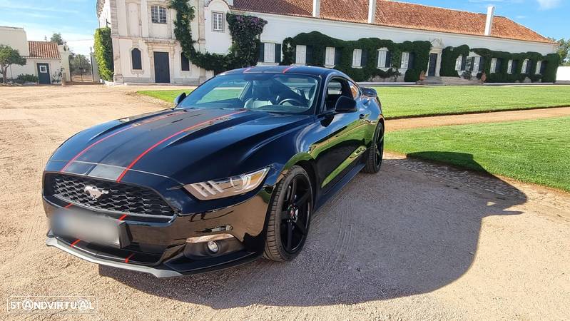 Ford Mustang 2.3 Eco Boost - 5