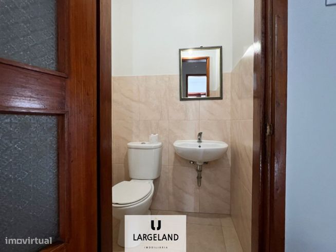 Apartamento T3 + 1 - Pedrouços-8