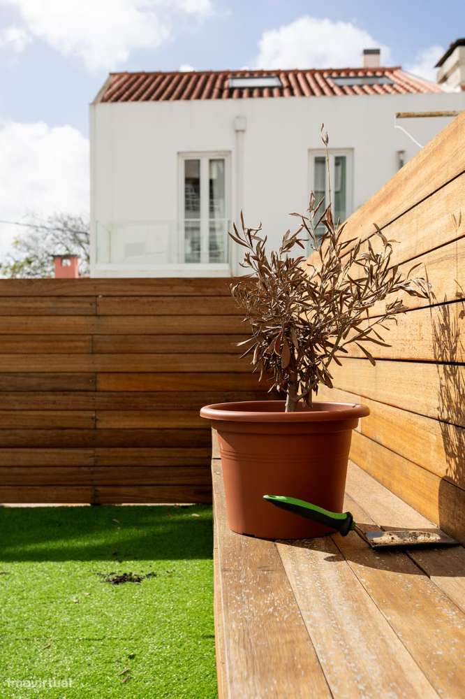 T4 remodelado com terraço - Rua Alexandre Ferreira-28