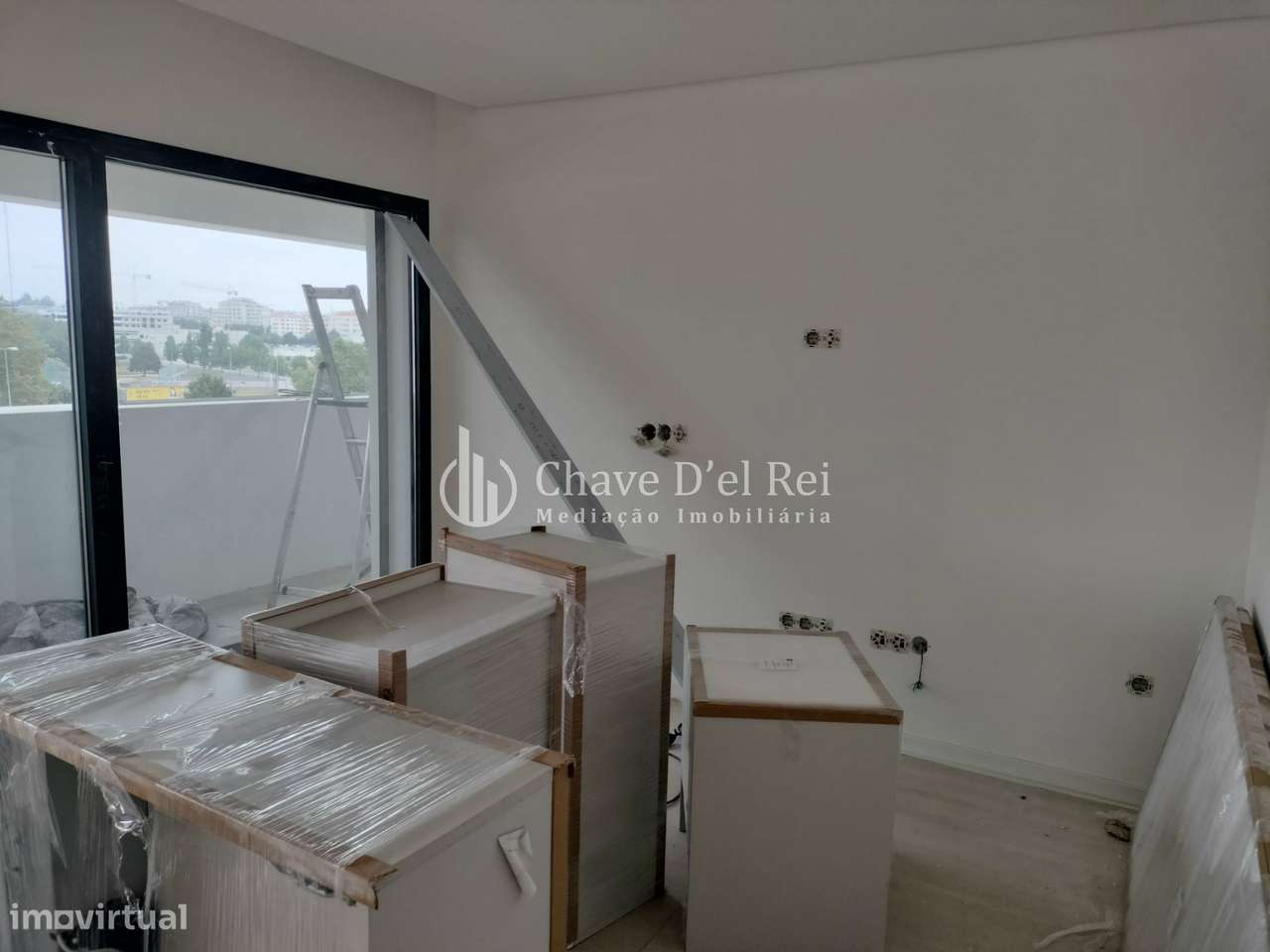 Apartamento T1 Venda em Repeses e São Salvador,Viseu - Grande imagem: 2/9