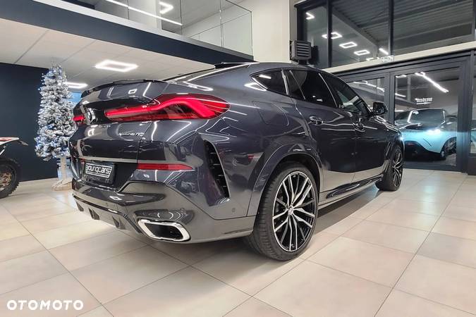 BMW X6 xDrive40i - 7