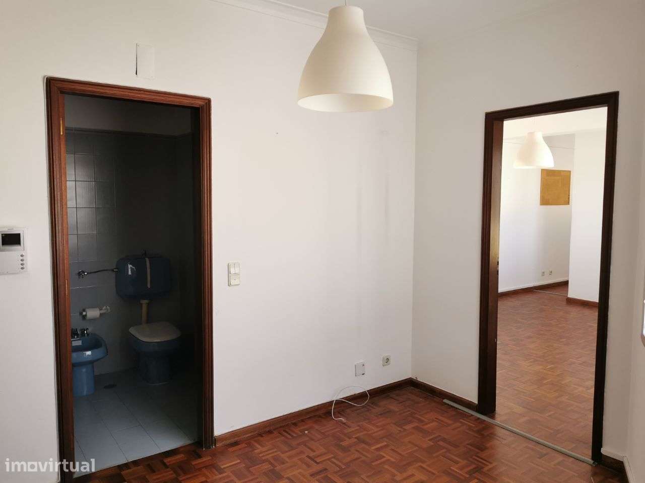 Aluga-se Escritório Atelier/Estúdio, terraço comum 360º - Grande imagem: 4/16