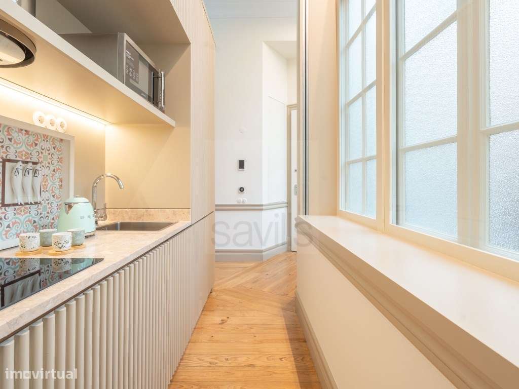 Apartamento T0 mobilado e decorado na Avenida dos Aliados-6