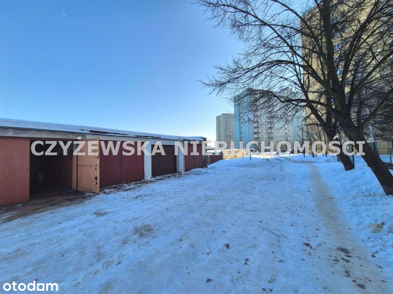 Garaż Murowany Z Kanałem Ul. Jedności Narodu Tczew-0