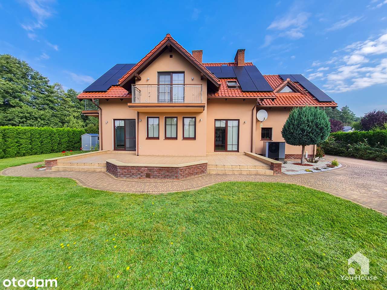 Dom w wysokim standardzie i świetnej lokalizacji !-11