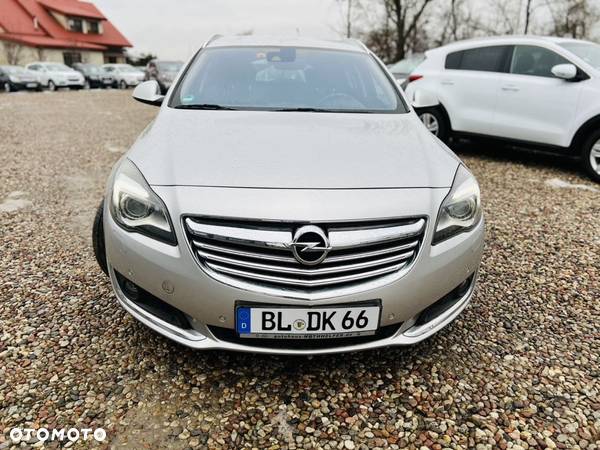 Opel Insignia - 1