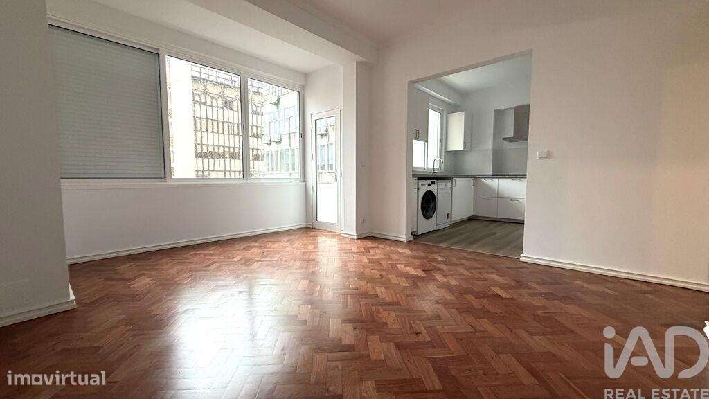 Apartamento T2 em Arroios de 61,00 m2 - Grande imagem: 2/19