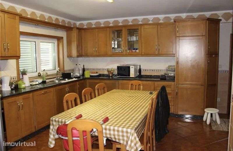 Arrenda-se T3+1 lage vila verde - Grande imagem: 5/11