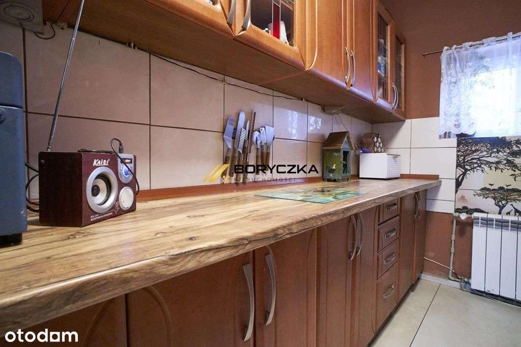 Atrakcyjny dom w Żabnie.-4