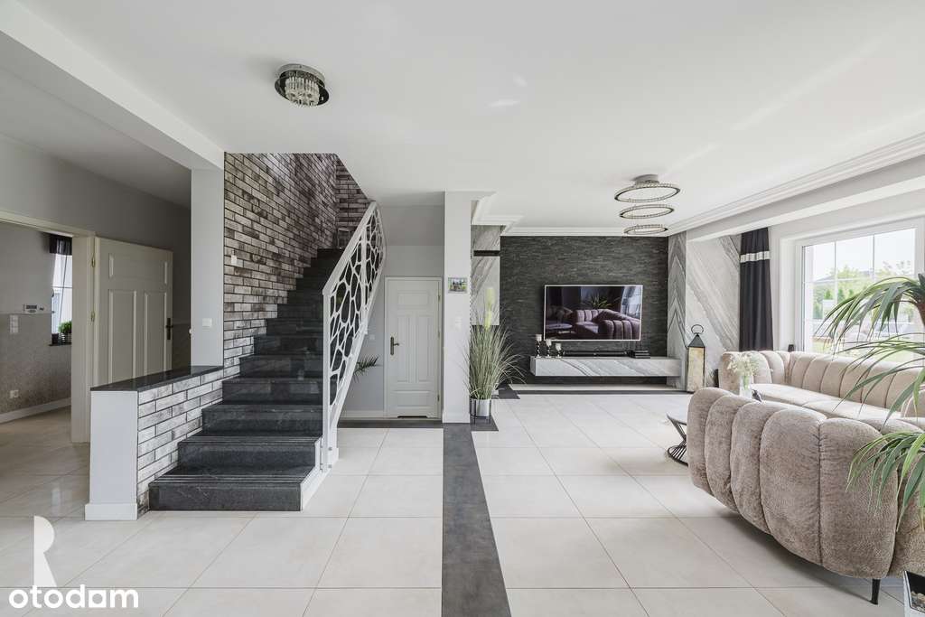 Wyjątkowa posiadłość w Lusówku, blisko jeziora-10