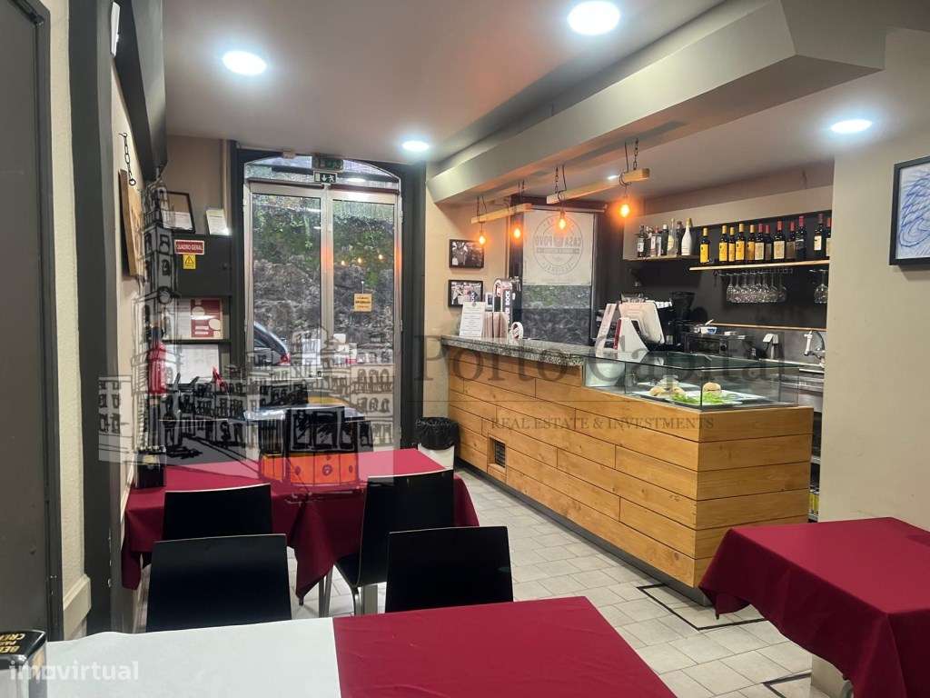 EXCELENTE TRESPASSE de Restaurante de Petiscos e Comida Portuguesa - Grande imagem: 2/23